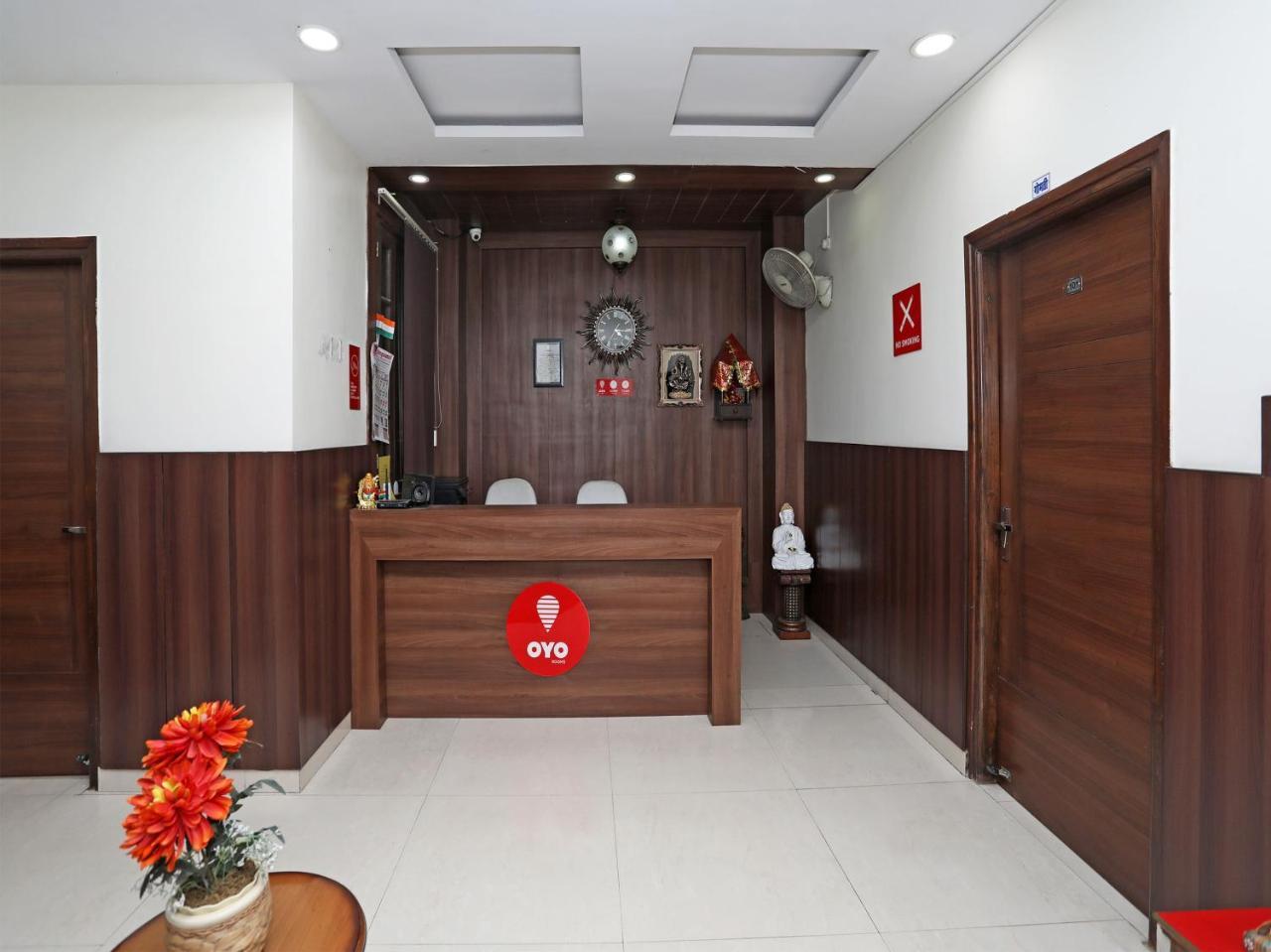 Oyo 680 Hotel Ranjana Heritage Lucknow Esterno foto