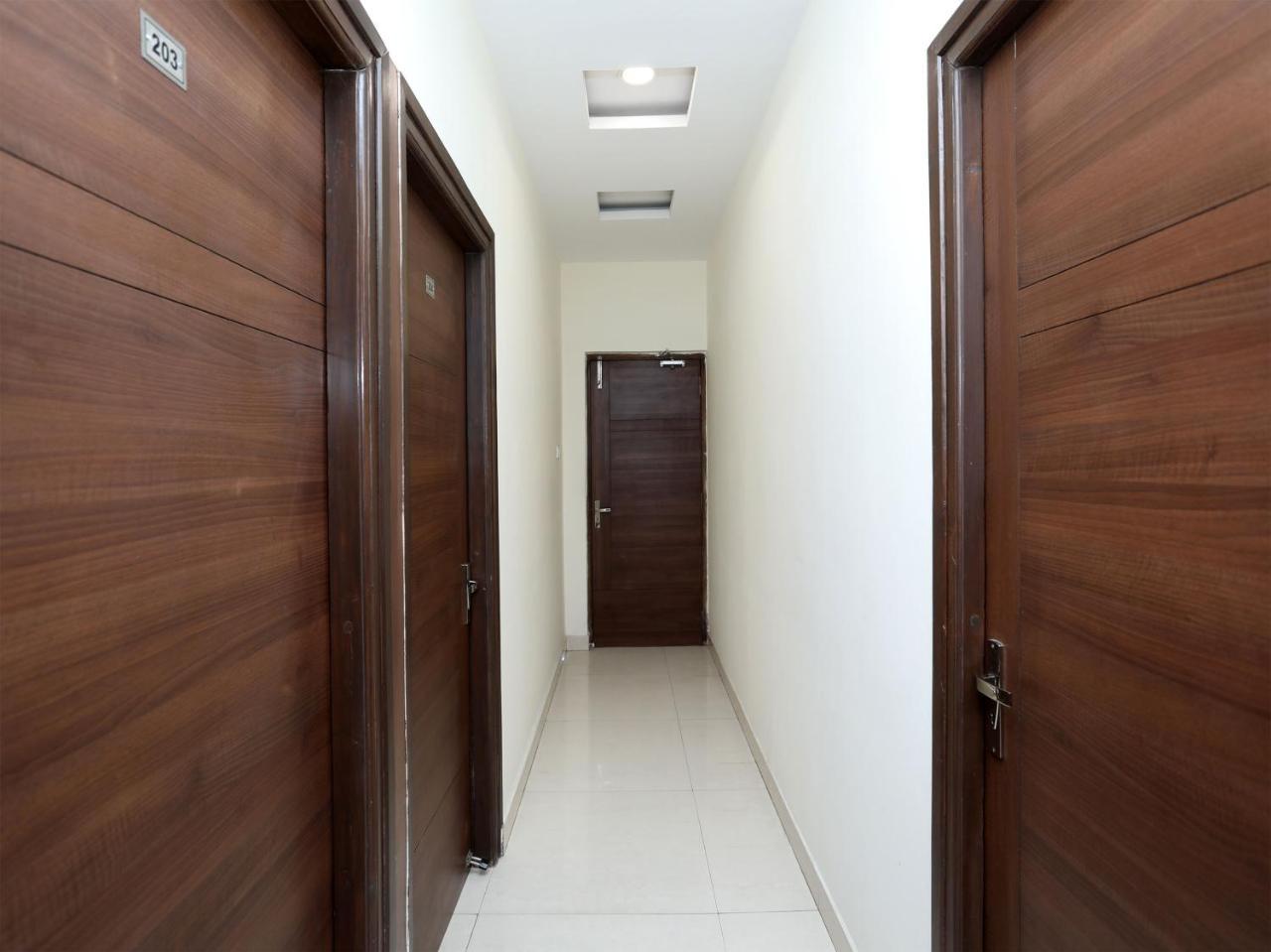 Oyo 680 Hotel Ranjana Heritage Lucknow Esterno foto